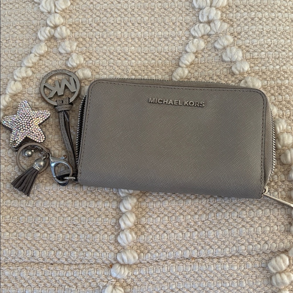 Michael Kors Taupe Wallet with Star Keychain